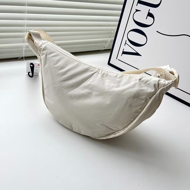 Macaron Single Shoulder Versatile Crossbody For Men And Women Dumpling Bag Travel 2024 Spring New Model464484_voghion.com