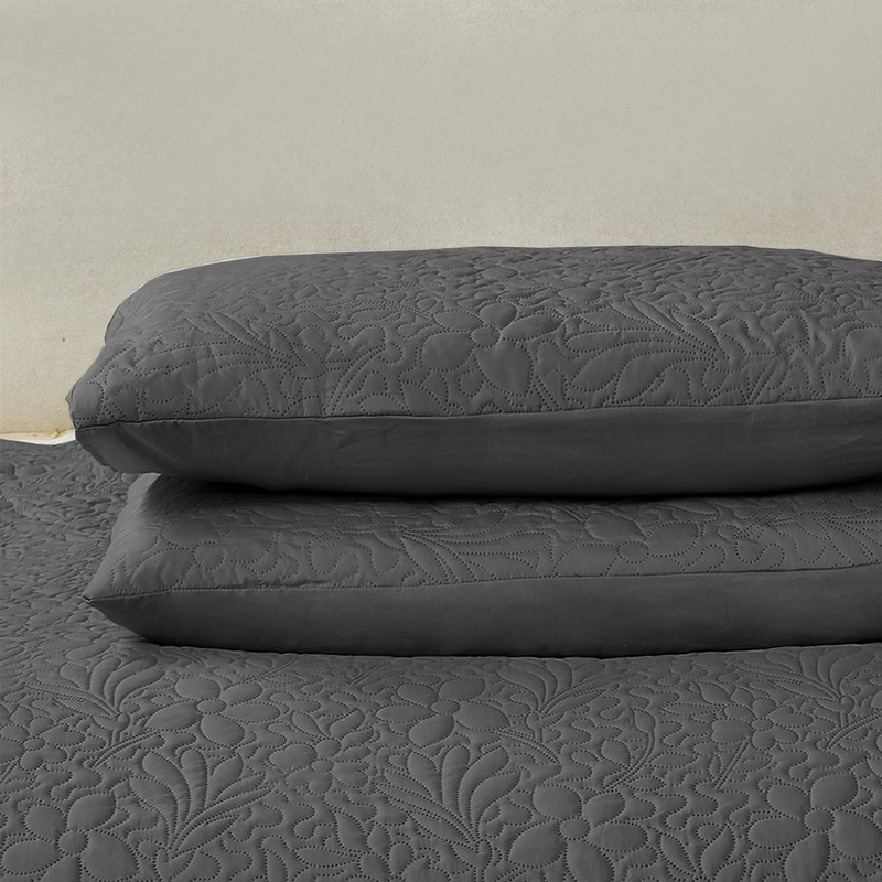 CG05 Five-Leaf Clover Bed Cover Set, Suitable For Bedrooms And Living Rooms (1* Bedspread +2* Pillowcase, No Duvet Core Or Pillow Core)_voghion.com