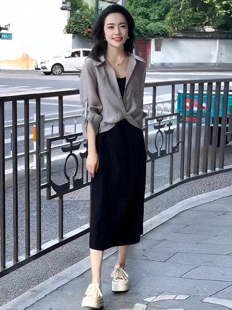 Abito estivo alla moda con camicia piccola_voghion.com