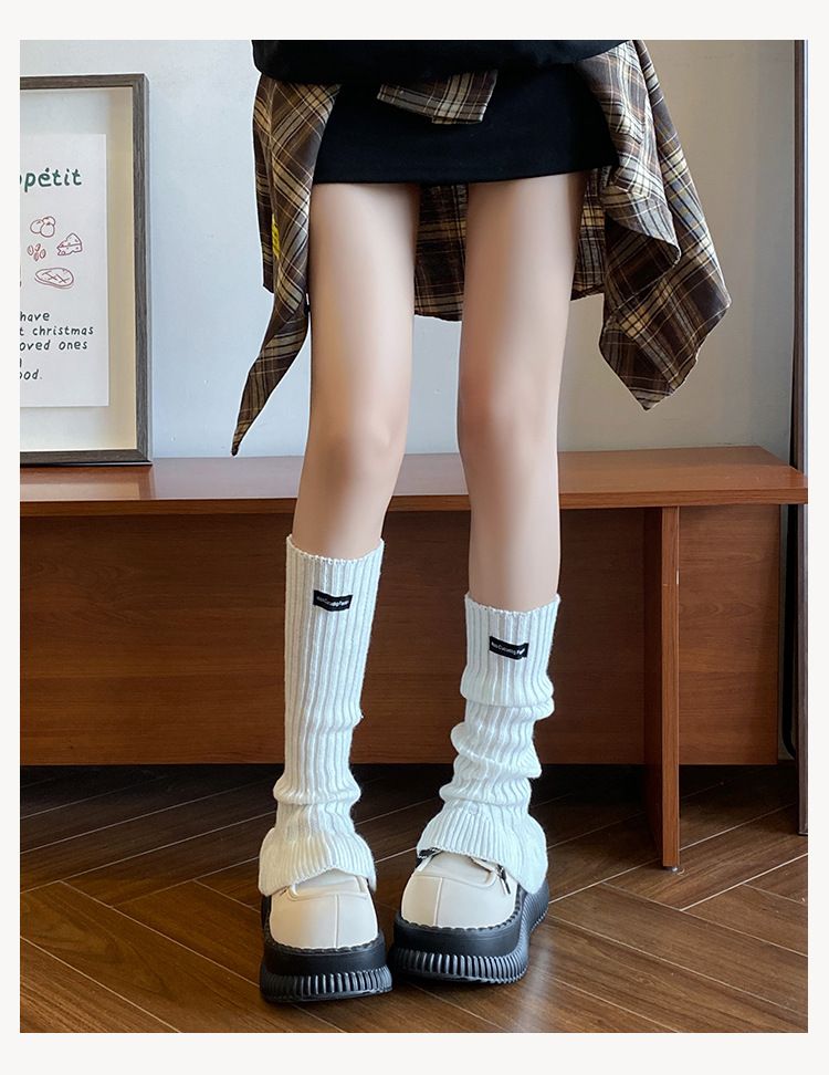 Scaldamuscoli Bootshang Calzini in cotone stile balletto per donna Calzini in pile autunnali e invernali Etichetta in tessuto lavorato a maglia Colore unito Miu Hot Girl lavorato a maglia_voghion.com