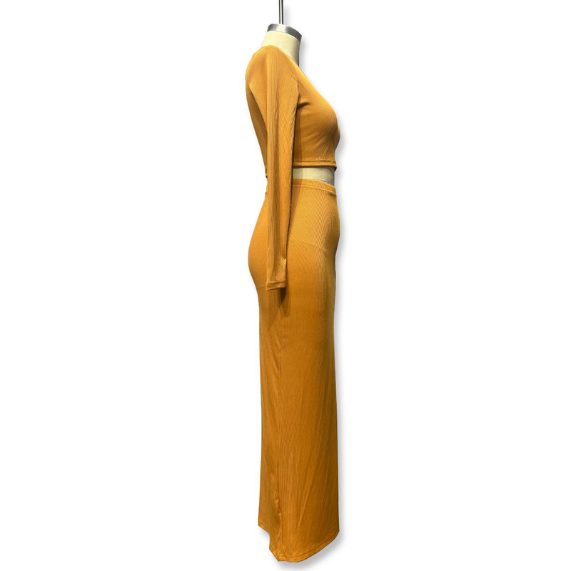Vestito in maglia tinta unita autunno e inverno 2024 da donna europeo, set con gonna a maniche lunghe e maglietta, set due pezzi_voghion.com