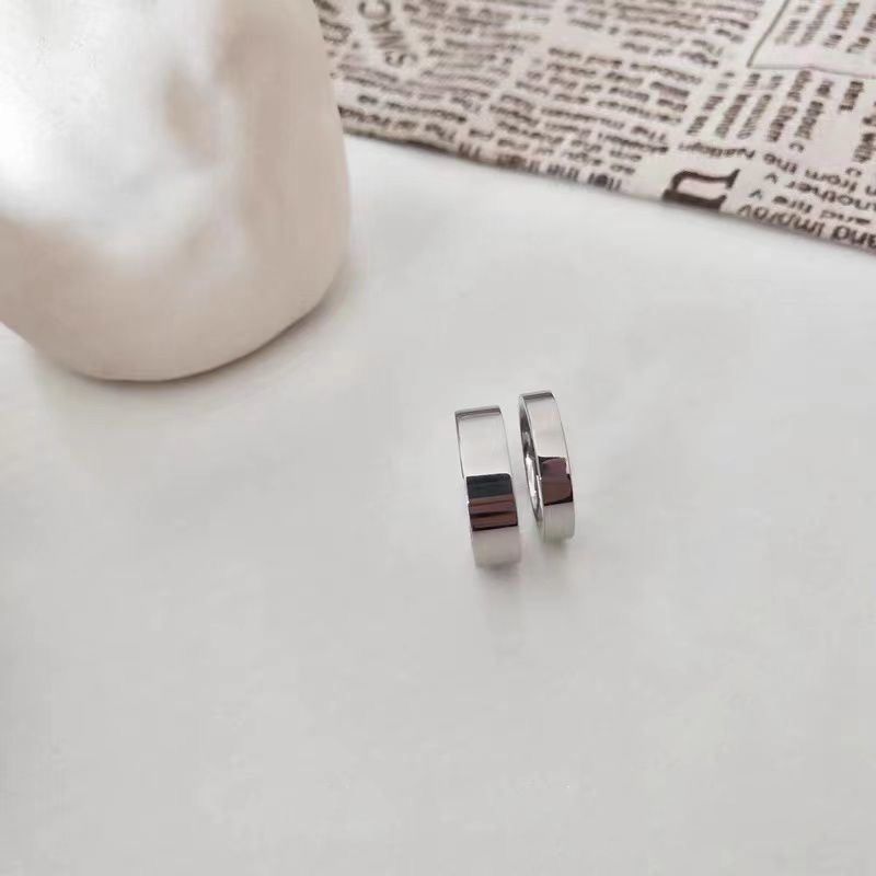 Non-Fading Personality Self-Discipline Titanium Steel Men's Plain Band Women's Minimalist Style Simple Niche Couple_voghion.com
