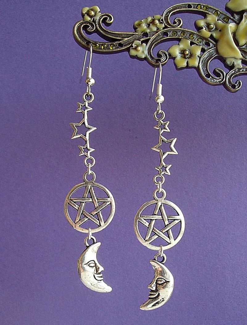 Collana unisex con pentagramma, luna e stella_voghion.com