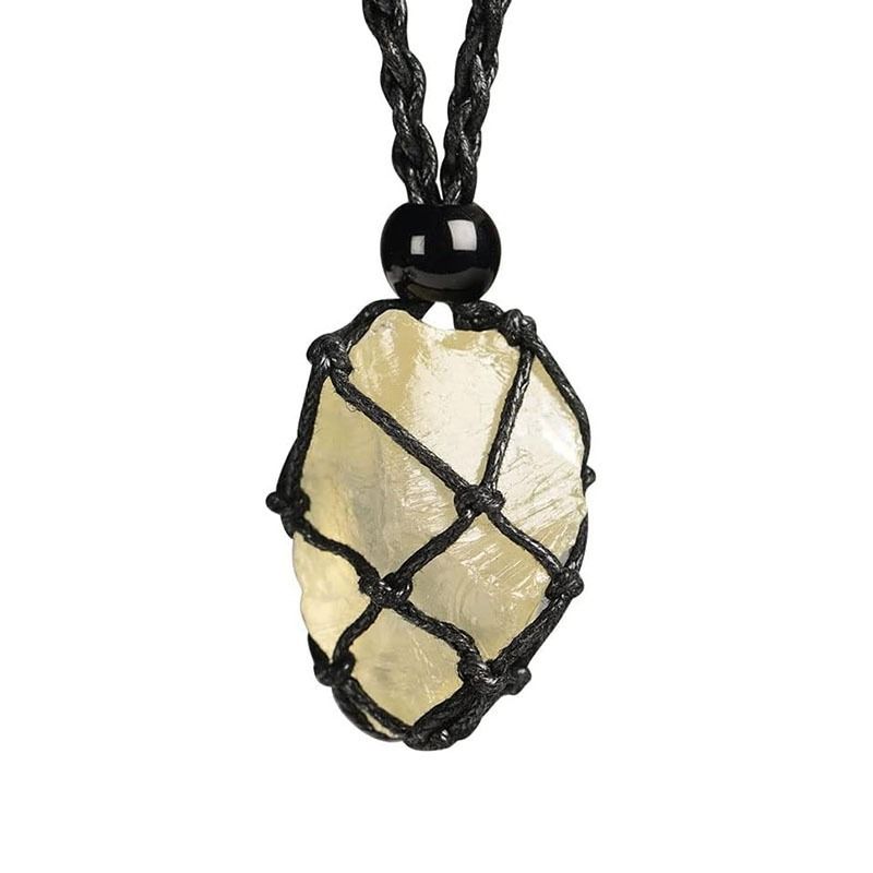 Collana con borsa a rete nera e pietre di cristallo grezzo - Catena regolabile intrecciata per la moda boho_voghion.com