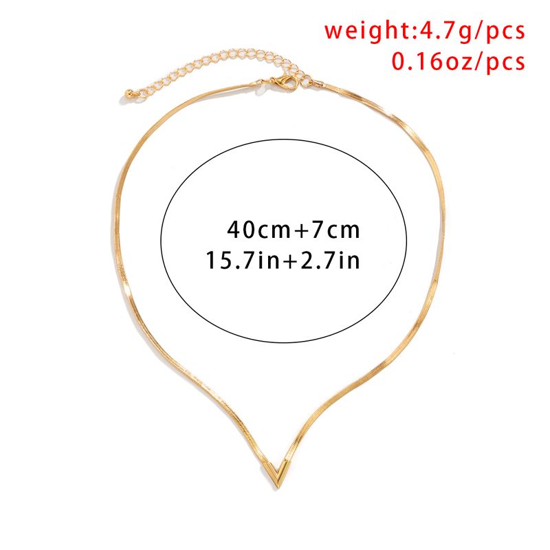 Men's And Women's Fashion Temperament New V-shaped Flat Snake Chain Necklace, Thin Ins Niche Design Simple Collarbone Chain Jewelry_voghion.com