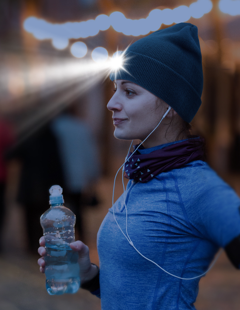 Unisex Rechargeable six-light beaded LED light-emitting knitted hat_voghion.com