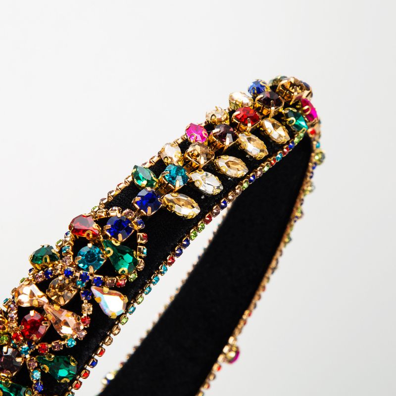 Neuer superfunkelnder Strass mit vielseitigem Temperament, Volldiamant-Stirnband mit breiter Kante für Frauen, barocker hoher Totenkopf_voghion.com