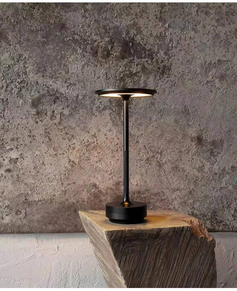 Luminária de mesa vintage industrial - bateria recarregável USB, brilho ajustável, LED branco quente para ambientes de cabeceira, bar e restaurante_voghion.com