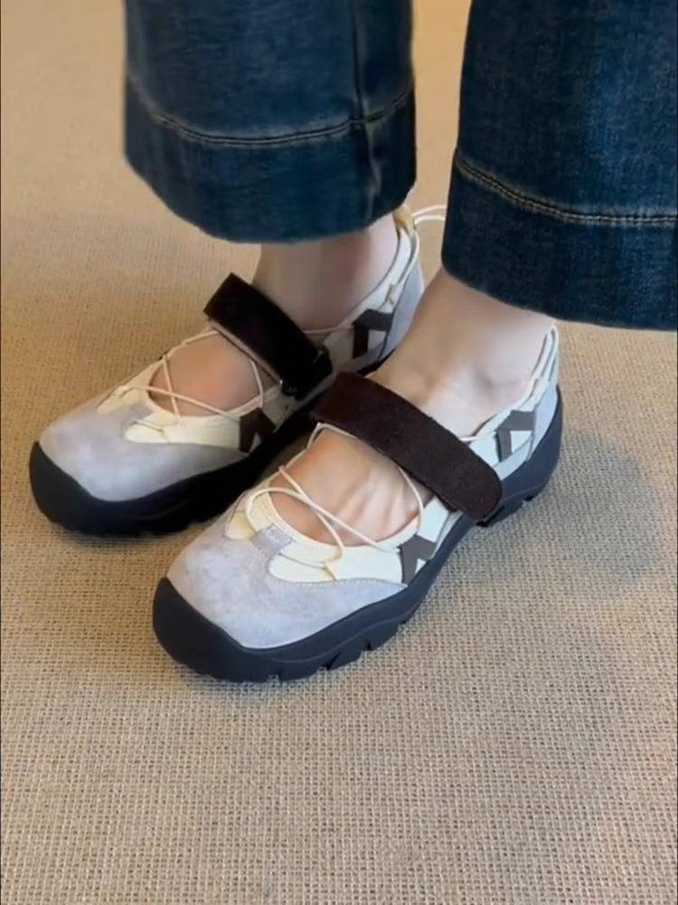 Le scarpe Mary Jane retrò sono una scarpa singola da donna rara e versatile_voghion.com