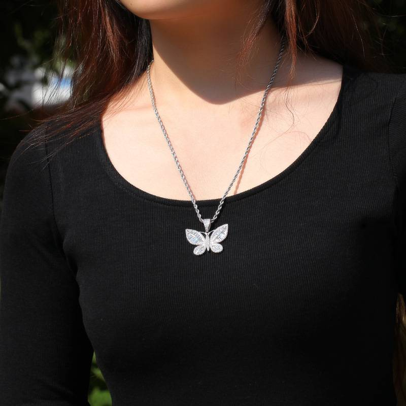 Gioielli da donna - Collana con ciondolo a farfalla in stile hip hop con zirconi cubici, opzioni di catena intrecciata e cubana da 18-24 pollici in argento, oro, rosa_voghion.com