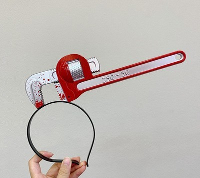 Halloween Props Piercing The Head Blood Kitchen Knife Horror Party Zombies Cosplay Prank Saw Headband Simulation Axe_voghion.com