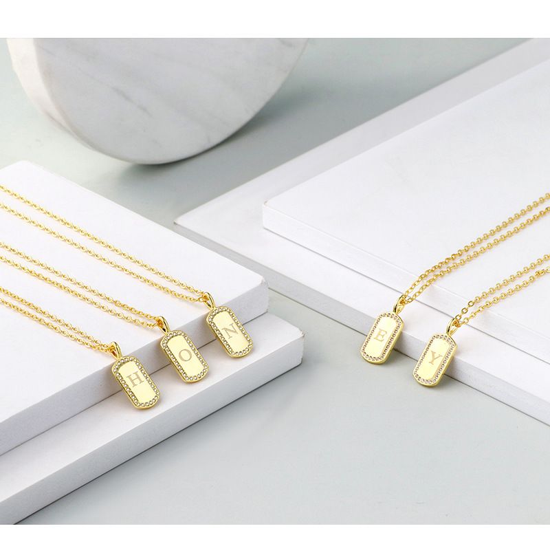 Damenschmuck vergoldete quadratische Halskette mit 26 Buchstaben, Nischendesign, einfache englische Halskette_voghion.com