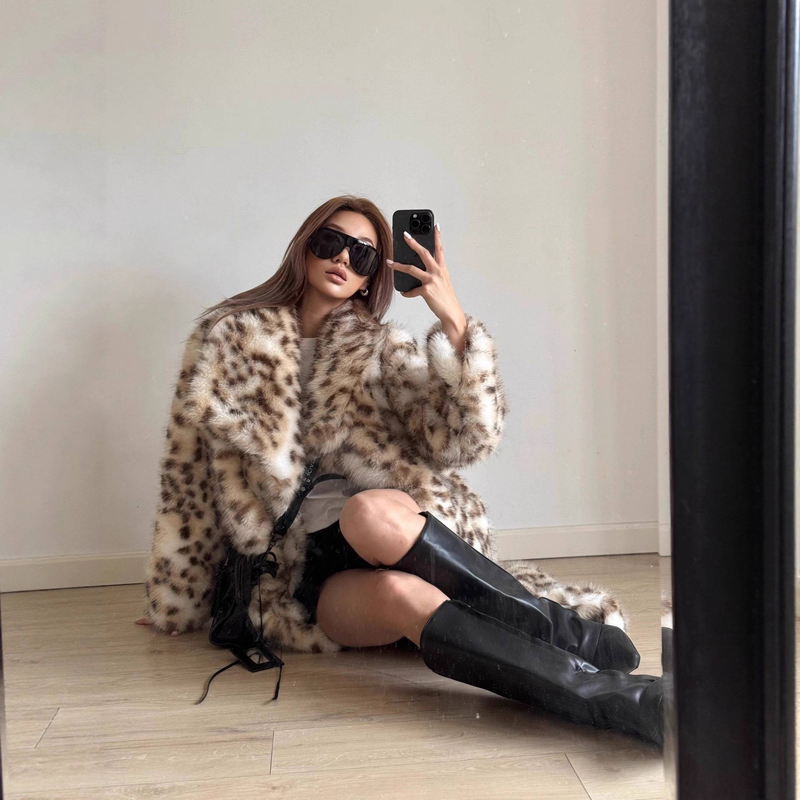Luxury Faux Fur Coat Women's Long Leopard Print Winter Jacket Fashionable Streetwear With Faux Fox Fur Collar_voghion.com