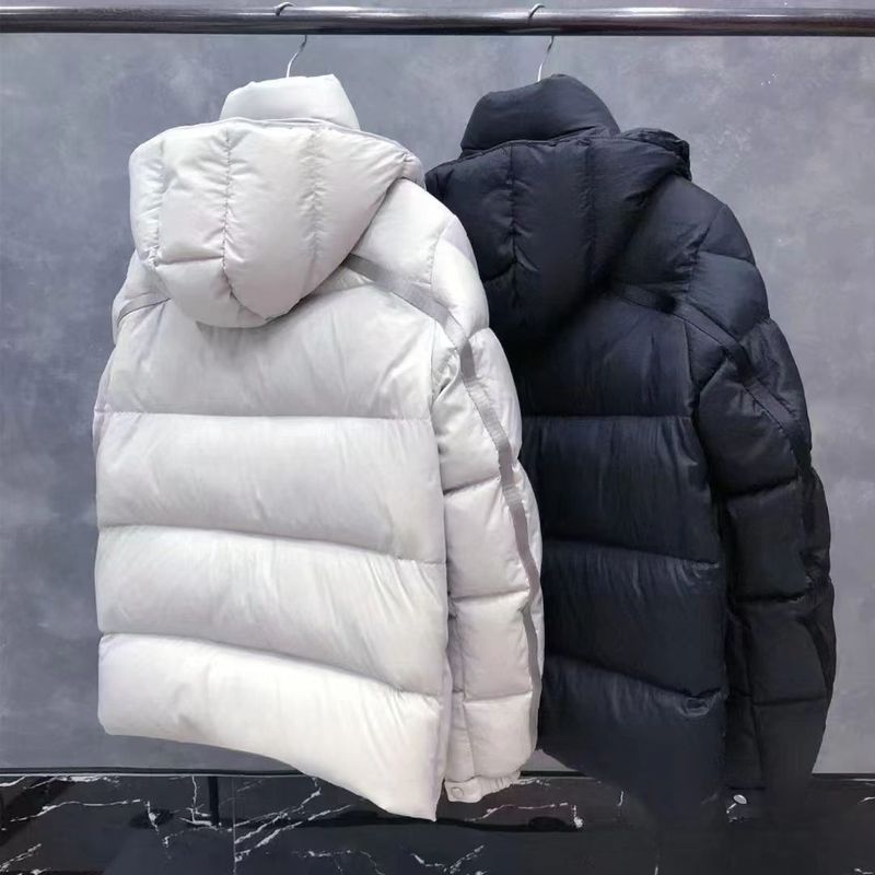 Giacca unisex classica con logo a righe, con potere riempitivo 650, impermeabile e antivento per avventure invernali in città_voghion.com