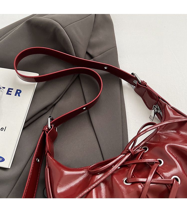Fall/Winter 2025 New Bow-Detail Shoulder Strap Crossbody Bag Shoulder Bag Versatile_voghion.com