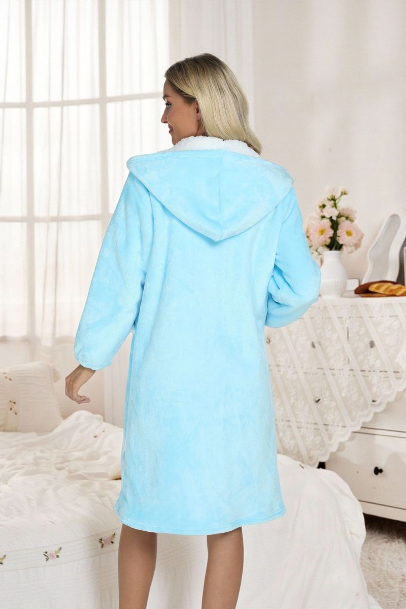 Warm And Comfortable Nightgown Women's Autumn And Winter Long Hooded Thickened Bathrobe_voghion.com