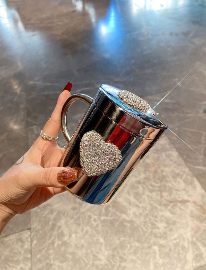 Diamond Heart Kaffeebecher – Isolierbecher aus Edelstahl 304 mit eleganten Akzenten (auslaufsicher, für Büro und Zuhause)_voghion.com