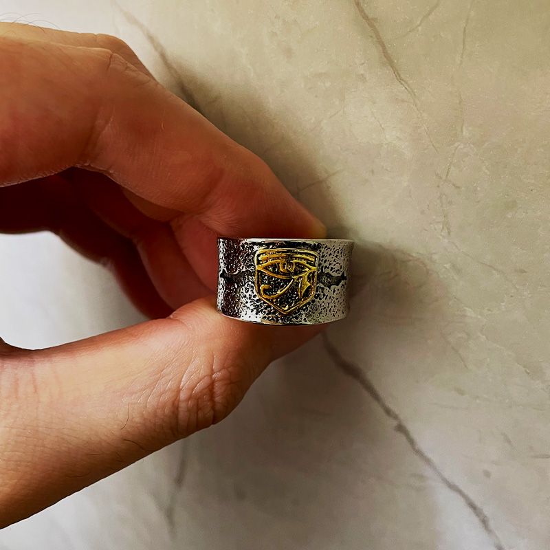 Retro Cracking Golden Horus Eye Wide For Men Punk Gothic Adjustable Open Ring Handmade Digner Jewelry Unisex_voghion.com