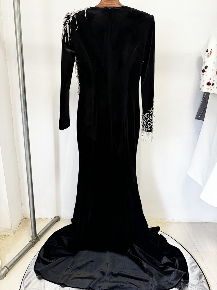 Hochwertiges Abendkleid aus Sternenserie mit Perlen besetztem Acetat-Samt und kleiner Schleppe für Damen_voghion.com