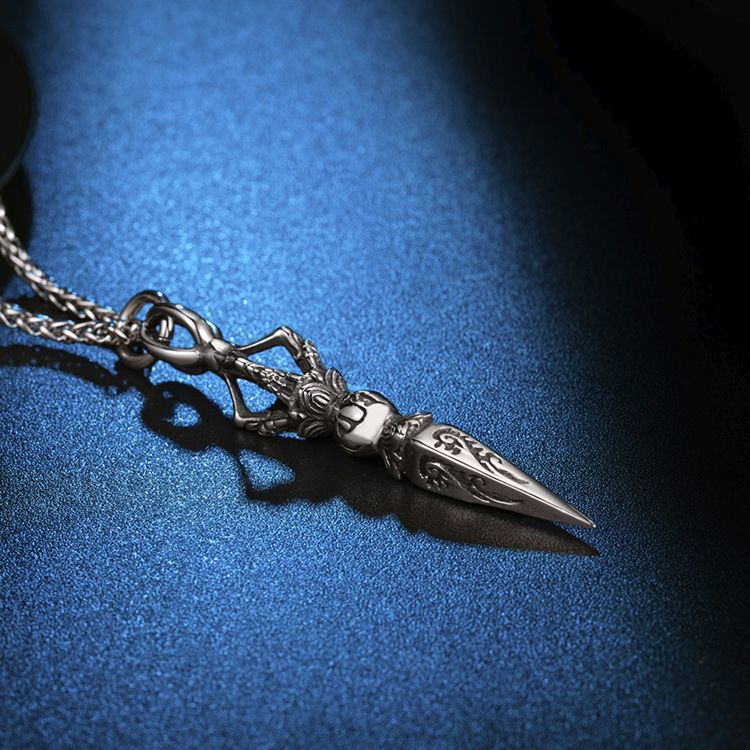 Collier pendentif diamant vintage en acier titane et acier inoxydable_voghion.com