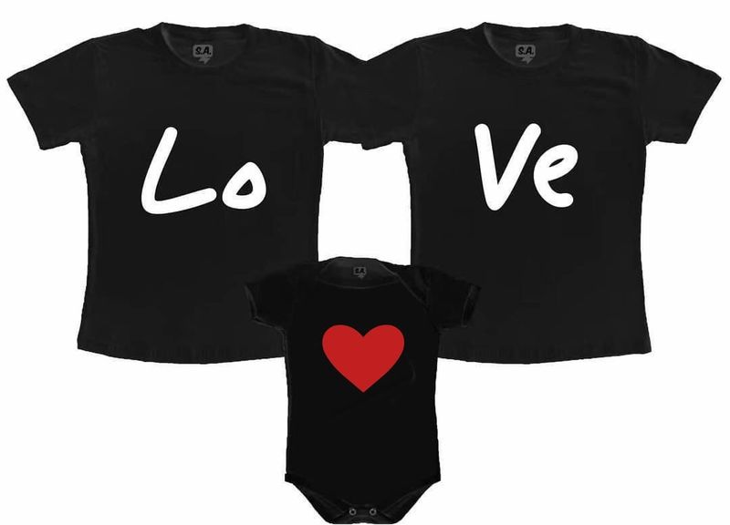 Frete grátis roupas de bebê de algodão puro com manchas para pais e filhos verão família de três ou quatro pessoas férias completas em Sanya à beira-mar viagem foto_voghion.com