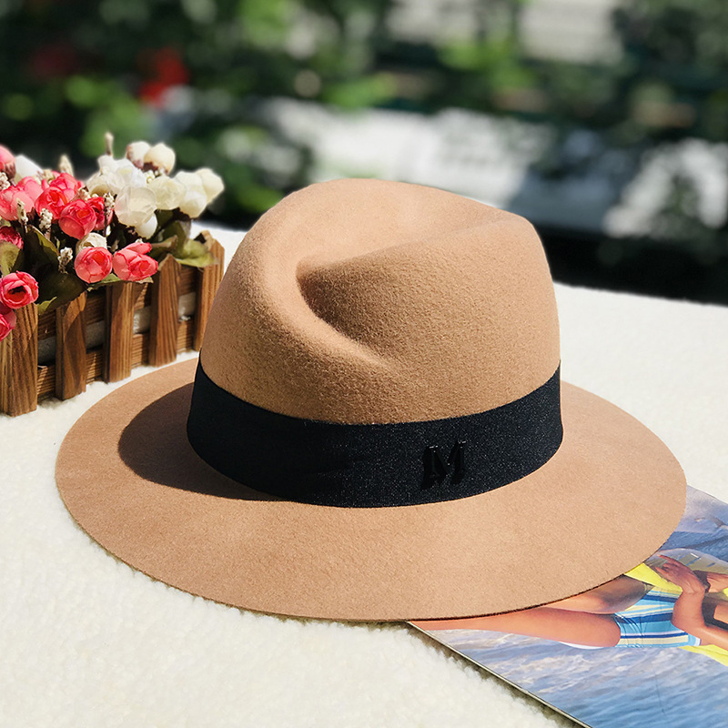 Autumn and winter oblique top hat British pepper letter M wool wide brim hat wool hat_voghion.com