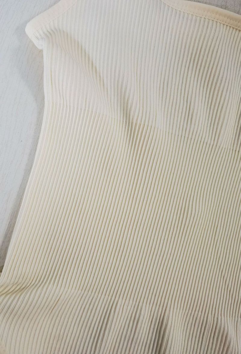 Tuta intima da donna senza cuciture, a coste, modellante, con scollo quadrato_voghion.com