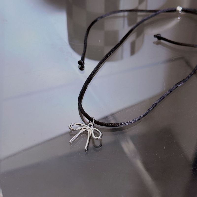 Zuid-Koreaanse blogger met strik, verstelbare, leuke, coole zwarte touwketting, all-match niche, high-end ketting voor dames_voghion.com