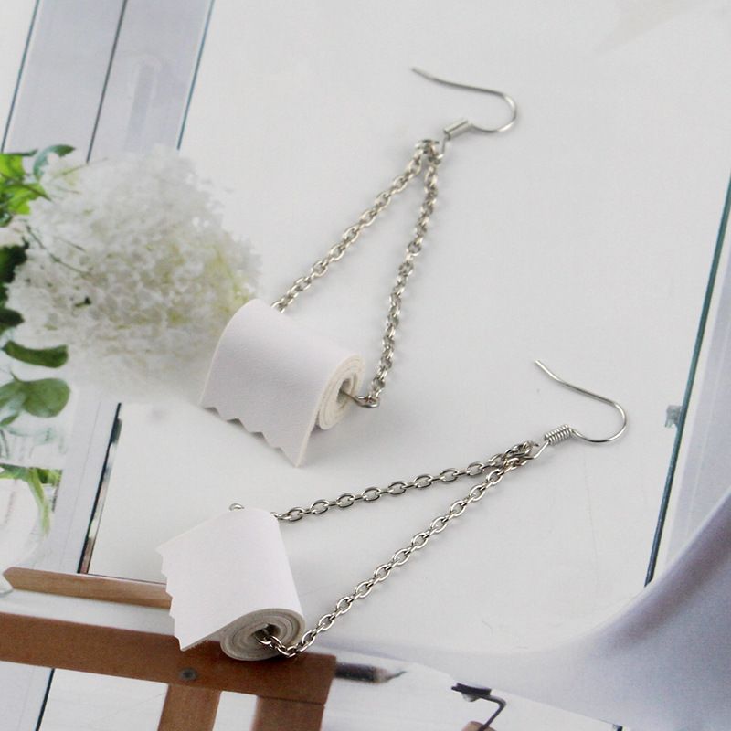 Orecchini creativi con ganci per le orecchie a forma di rotolo di carta igienica_voghion.com