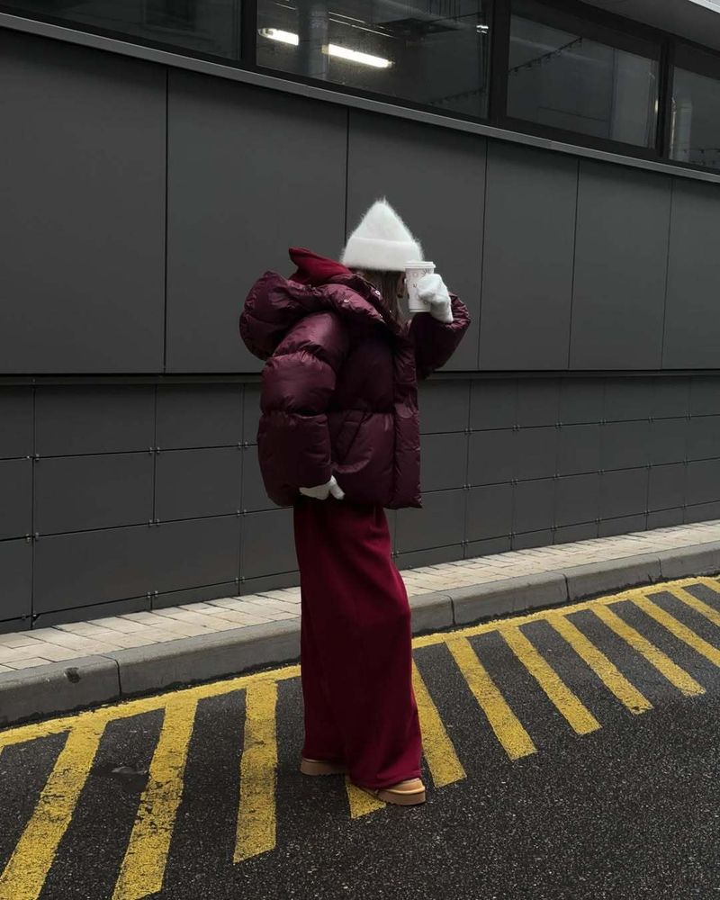Conjunto casual de sudadera y jogger para mujer (manga larga, 65 % algodón, tallas S-XL) – Conjunto de dos piezas en color vino, espresso y bosque_voghion.com