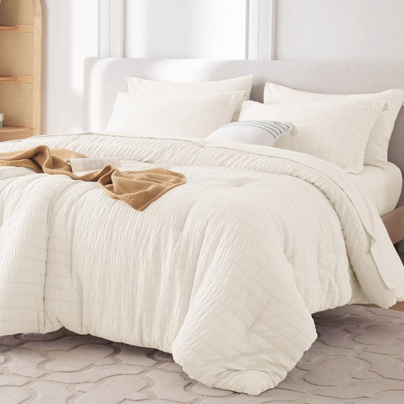 Steppdeckenset, schwarzes, atmungsaktives Seersucker-Bettdeckenset in Queen-Size-Größe, 3-teiliges Ganzjahres-Bettwäscheset als Daunenalternative_voghion.com