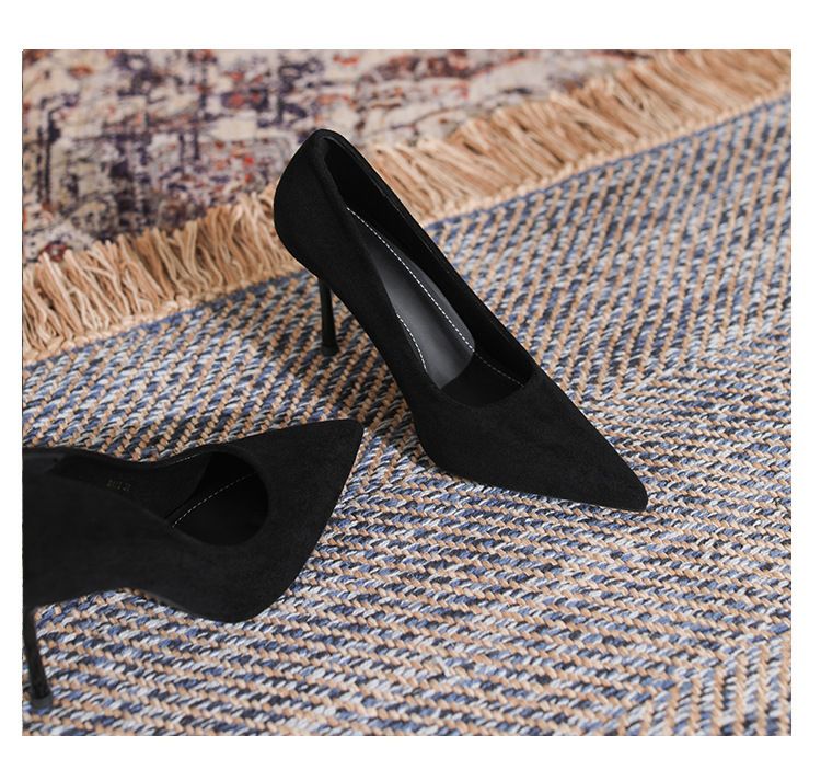 2024 Sexy High Slim Heels, spitz zulaufend, flacher Mund, einzelne vielseitige schwarze Wildleder-Arbeitsschuhe, professionelle Damenschuhe_voghion.com