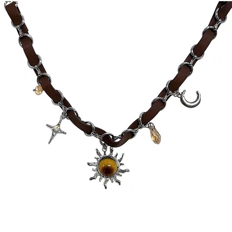 Unisex Maillard Bruin Blazing Sun Star Ketting Mannen En Vrouwen Niche Ontwerp Retro Hot Girl Leren Stiksels Ketting Trend_voghion.com
