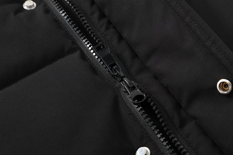 Extralanger Winterparka für Herren – Winddichte Steppjacke mit abnehmbarer Kapuze (L-XXXXL, Schwarz/Grau/Camel, knielang warm)_voghion.com