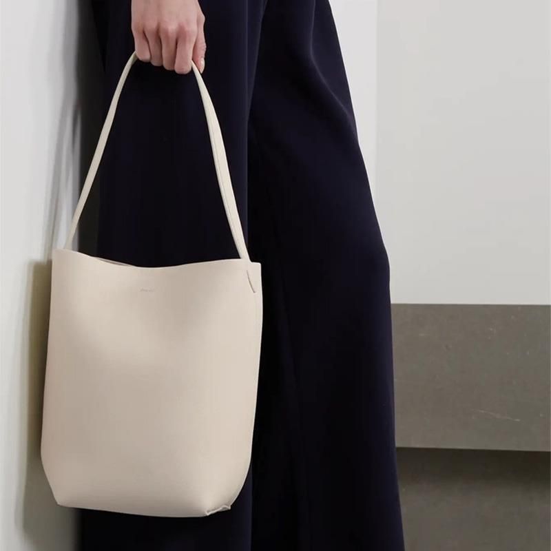 Borsa a tracolla alla moda da pendolare, grande capacità, in vera pelle con texture litchi, per donna_voghion.com