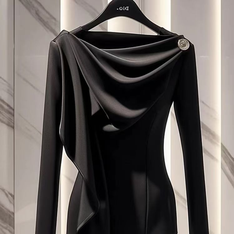 Camicia aderente nera di alta qualità con colletto a lancia, stile francese, di nuovo design per l'autunno da donna_voghion.com