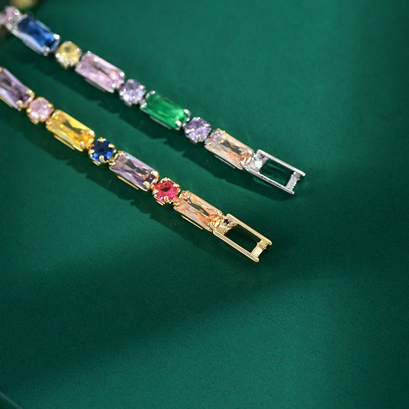Damsmycken Mikroinläggningar Färgad Zirkon Klokedja Nisch Design Kedja Armband Kvinnligt Mode All Match Handsmycken_voghion.com