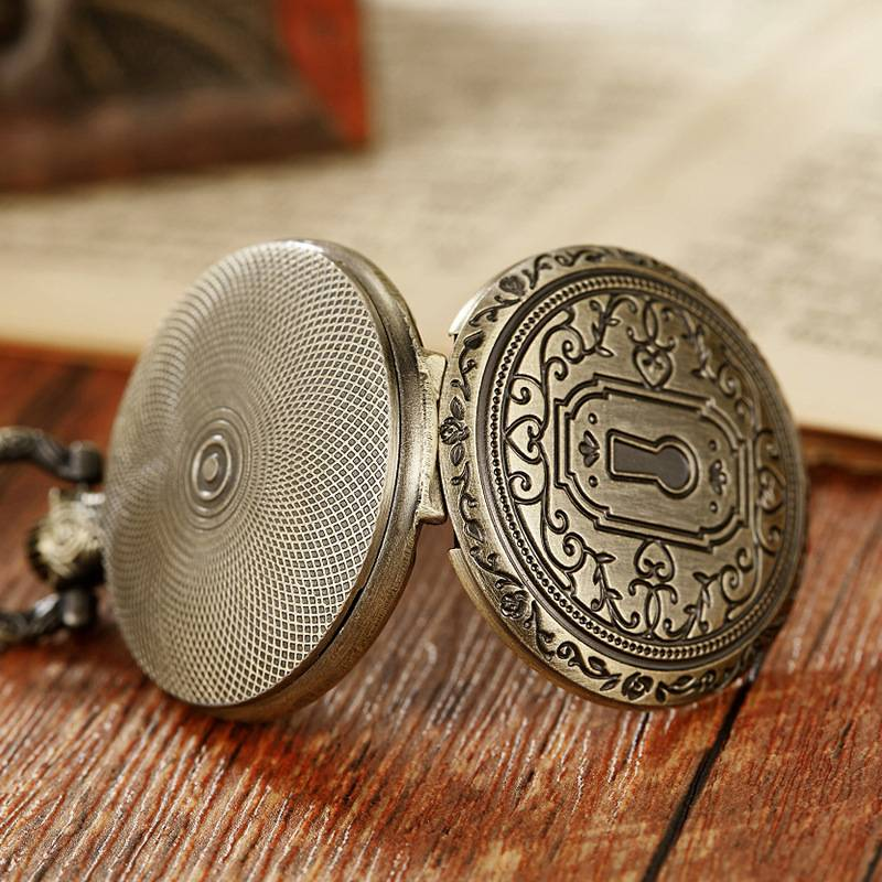 Novi personalizirani retro klasični unisex kvarcni privjesak za veliki džepni sat s preklopnim poklopcem_voghion.com