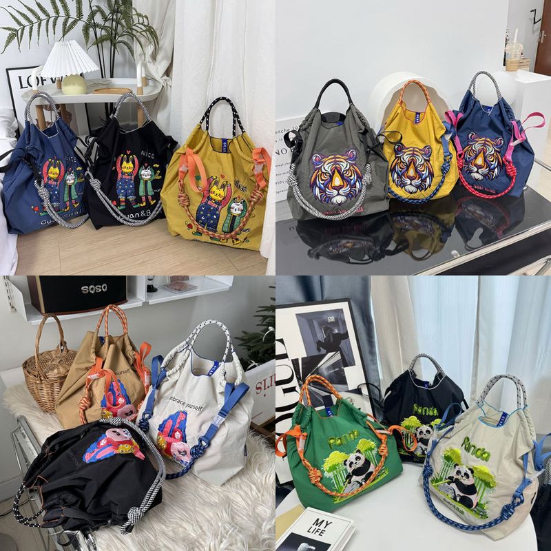 High-end Ball GUANchain Eco-friendly Exquisite Embroidered Nylon Shopping Handheld Women's Shoulder Bag_voghion.com