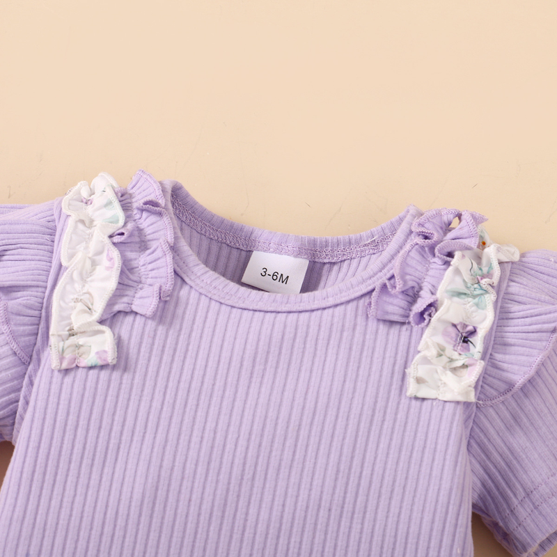 Girls spring and autumn 2024 new Korean style hot solid color short-sleeved top + small floral shorts three-piece set_voghion.com