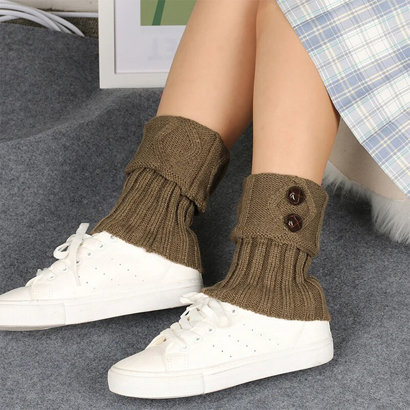 Chaussettes tricotées chaudes et solides pour femmes, 1 paire, chaussettes hautes en Crochet, manchettes de bottes, 3 boutons, chauffe-pieds en laine, à la mode, hiver_voghion.com