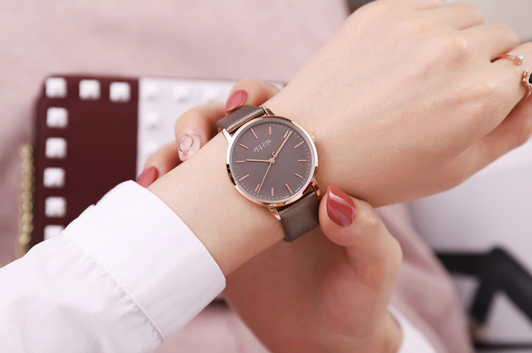 Regalo elegante e alla moda Ladies Student Cinturino in pelle di alta qualità Orologio casual da lavoro rotondo vintage al quarzo impermeabile_voghion.com