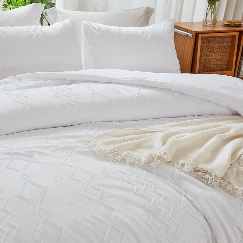 Quilt Set White Diamond Wave Tufted Cut Flower Fat Quilt Core Chemical Fiber Quilt Quilt Three Piece Set_voghion.com