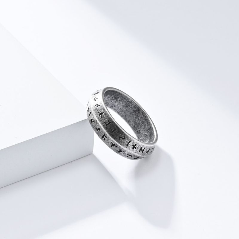 Nordischer Stil Doppelschrägring mit Wikingertext aus Titanstahl, Ring mit Retro-Altpersönlichkeit, literarischer Handschmuck für Männer_voghion.com