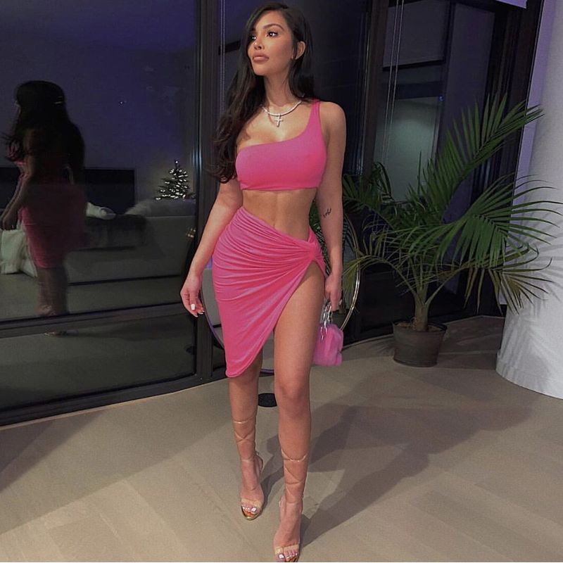 2025 Spring New Women's Skirt Two Piece Set, Single Shoulder And Umbilical Sexy Dress_voghion.com
