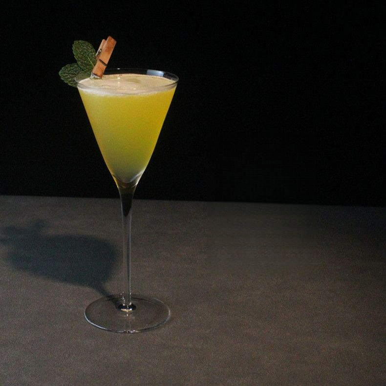 Bicchiere da cocktail conico alla moda, ultra sottile, Martini, alto, classico, per miscelazione, succo corto, champagne_voghion.com