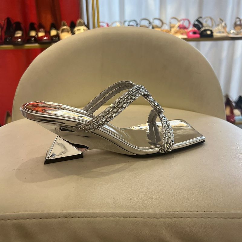 One-Strap Women's Summer New French Style Elegant Mid-High Sandals For Outdoor Wear Simple Square Toe Thin Heel Slippers_voghion.com