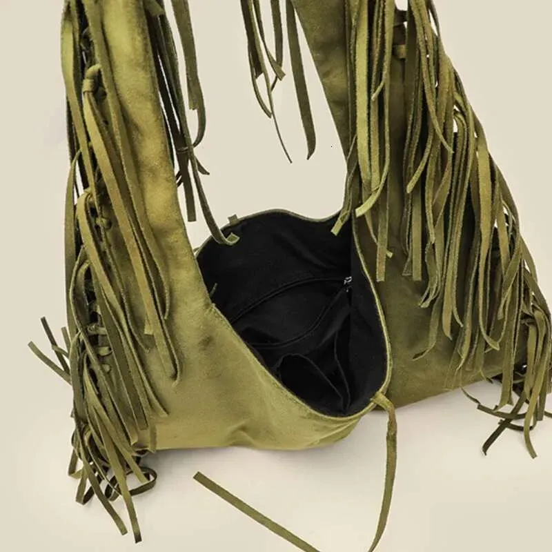 Elegante borsa a tracolla Crescent - Borsa hobo in morbida pelle scamosciata con dettagli in nappa, grande capacità per l'eleganza di tutti i giorni_voghion.com