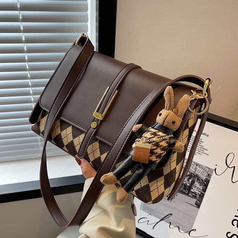 Fashion Large Capacity 2024 New Women's Korean Summer Niche High-Quality Texture Ladies Shoulder Crossbody Bag_voghion.com