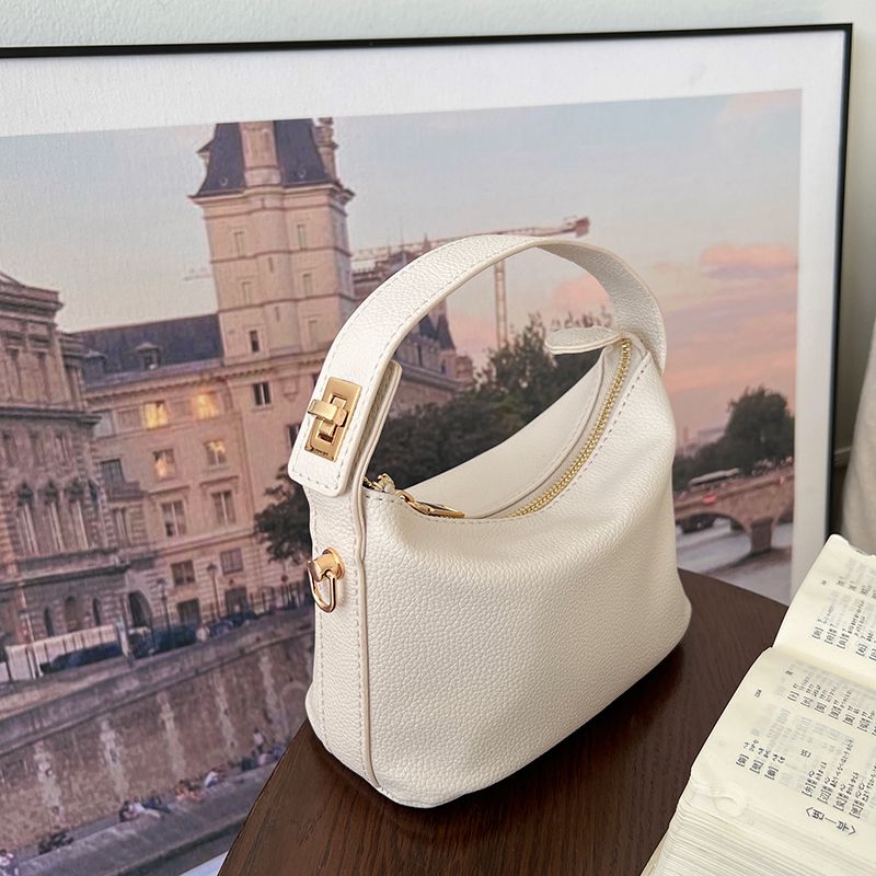 Design Casual Handheld New Lunch Box, Cloud Donna 2024 Autunno/Inverno Piccola Borsa Quadrata, Borsa a Tracolla Monospalla_voghion.com